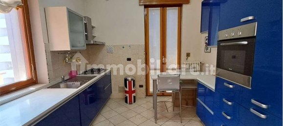 2 Schlafzimmer Wohnung in Piacenza, Italy, Nr. 266113 10
