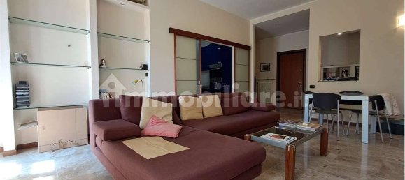 2 Schlafzimmer Wohnung in Piacenza, Italy, Nr. 266113 4