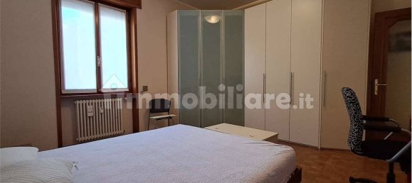 2 Schlafzimmer Wohnung in Piacenza, Italy, Nr. 266113 18