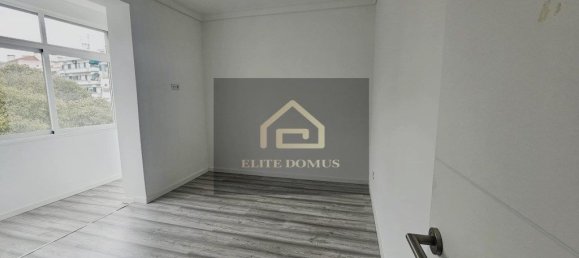 1 bedroom Apartment in Lisbon, Portugal No. 154007 8