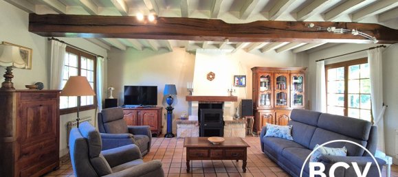 Villa de 4 dormitorios en Saint-Prest, France No. 159457 4