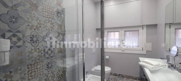 Apartamento de 2 dormitorios en Verona, Italy No. 347255 11