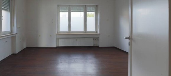 3 bedrooms House in Furth, Germany No. 149220 4