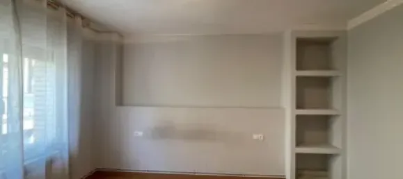 4 Schlafzimmer Wohnung in Lleida, Spain, Nr. 139009 14