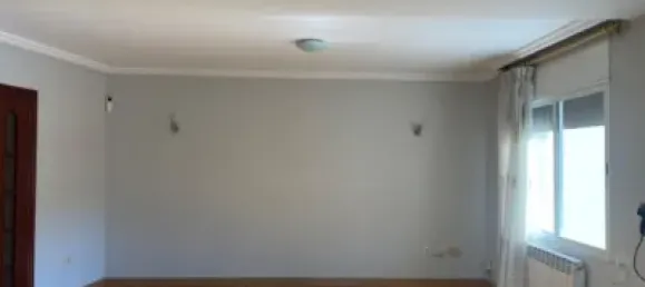 4 Schlafzimmer Wohnung in Lleida, Spain, Nr. 139009 2