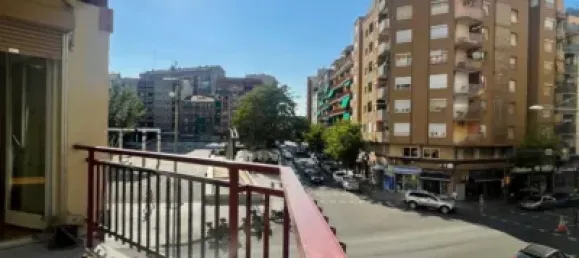 4 Schlafzimmer Wohnung in Lleida, Spain, Nr. 139009 7
