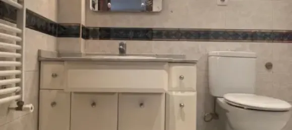 4 Schlafzimmer Wohnung in Lleida, Spain, Nr. 139009 8