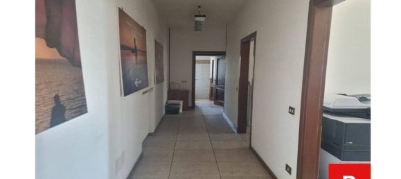 Lagerhaus in Sannazzaro de' Burgondi, Italy 937m², Nr. 364872 3