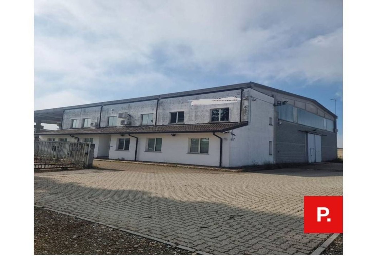 Lagerhaus in Sannazzaro de' Burgondi, Italy 937m², Nr. 364872