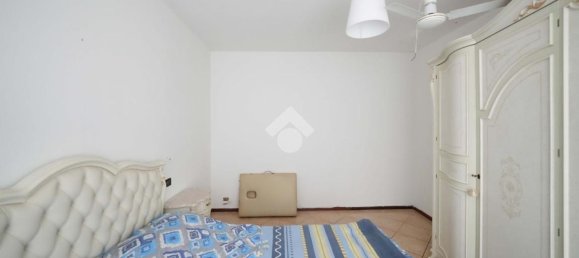 3 rooms Apartment in Meda, Italy No. 87128 22