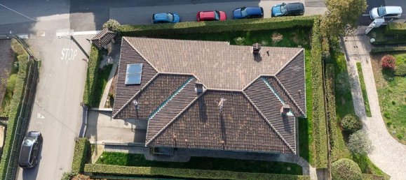 Villa de 5 habitaciónes en Carate Brianza, Italy No. 40878 7