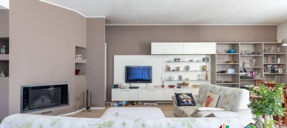 Villa de 5 habitaciónes en Carate Brianza, Italy No. 40878 8