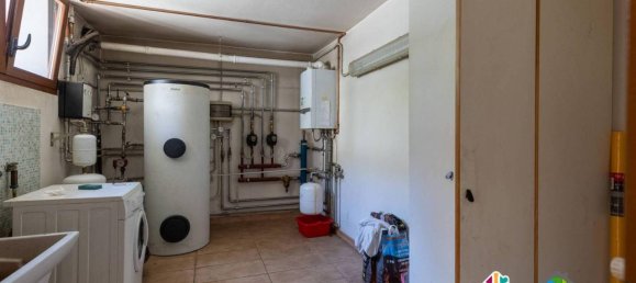 Villa de 5 habitaciónes en Carate Brianza, Italy No. 40878 46