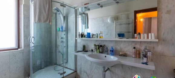 Villa de 5 habitaciónes en Carate Brianza, Italy No. 40878 26