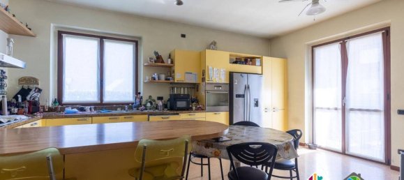 Villa de 5 habitaciónes en Carate Brianza, Italy No. 40878 9