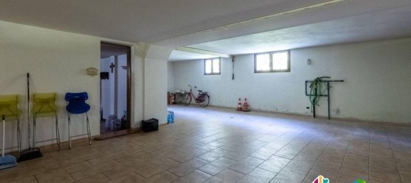Villa de 5 habitaciónes en Carate Brianza, Italy No. 40878 45