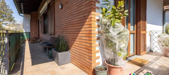 Villa de 5 habitaciónes en Carate Brianza, Italy No. 40878 28