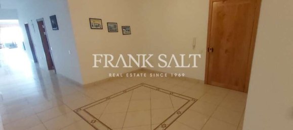 3 bedrooms Apartment in Saint Paul's Bay, Malta No. 7818 5