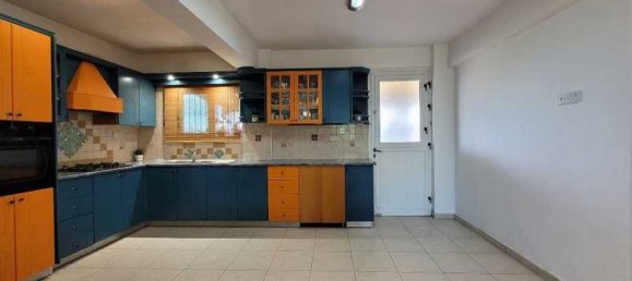 5 bedrooms Villa in Empa, Cyprus No. 7667 7