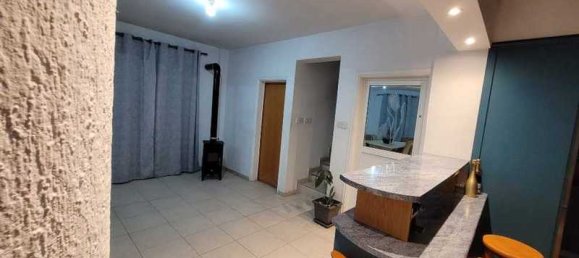 5 bedrooms Villa in Empa, Cyprus No. 7667 10