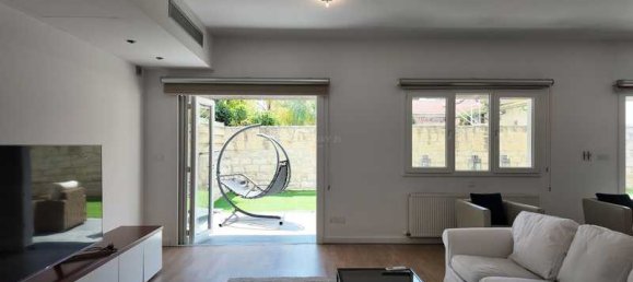 5 bedrooms House in Limassol, Cyprus No. 13453 11