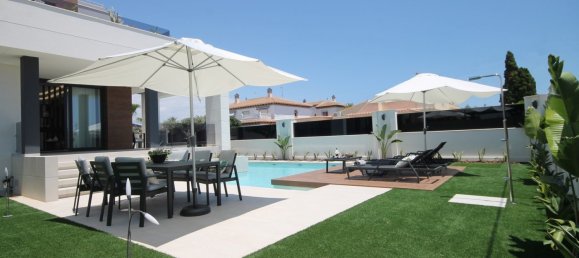 3 bedrooms Villa in Torrevieja, Spain No. 13257 2