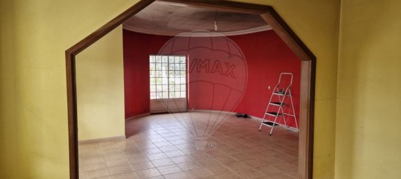 3 bedrooms House in Miranda do Corvo, Portugal No. 160709 35