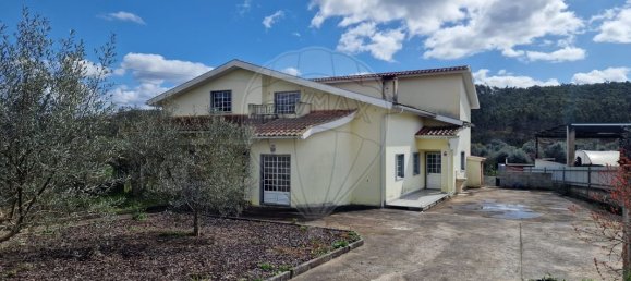 3 bedrooms House in Miranda do Corvo, Portugal No. 160709 25