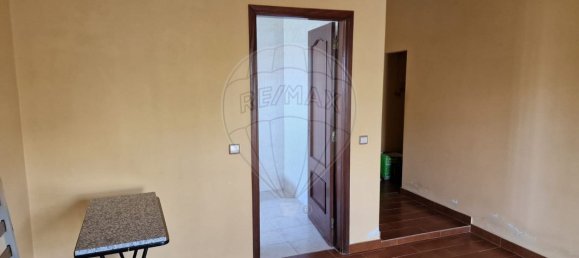 3 bedrooms House in Miranda do Corvo, Portugal No. 160709 8