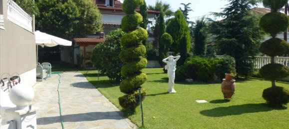 5 bedrooms Villa in Pieria, Greece No. 7613 3