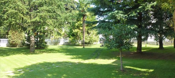 5 bedrooms Villa in Pieria, Greece No. 7613 5