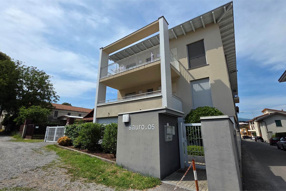 2 غرف نوم عقار تجاري في Como, Italy رقم 310181