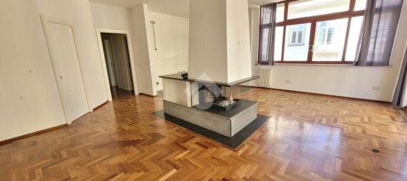 3 bedrooms Penthouse in Naples, Italy No. 320794 12