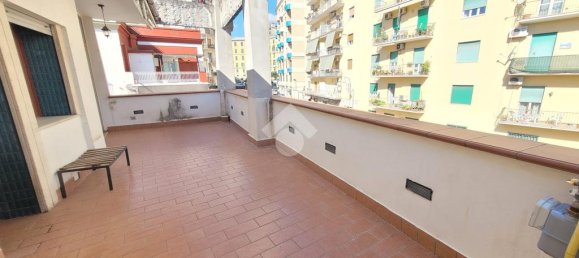 3 bedrooms Penthouse in Naples, Italy No. 320794 16