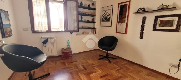 3 bedrooms Penthouse in Naples, Italy No. 320794 9