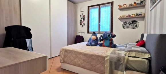 3غرفة شقة في Castelnuovo Rangone, Italy رقم 3114 42