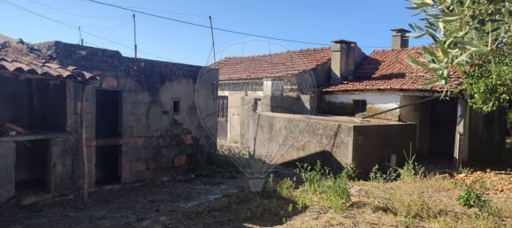 3 bedrooms House in Alvaiazere, Portugal No. 17895 9