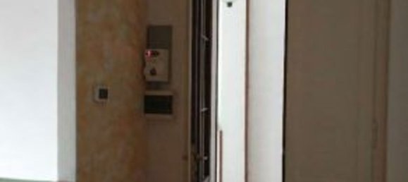 3 rooms Apartment in Biandronno, Italy No. 3175 6