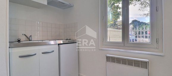 3 غرف نوم منزل في L'Ile-Saint-Denis, France رقم 183695 9