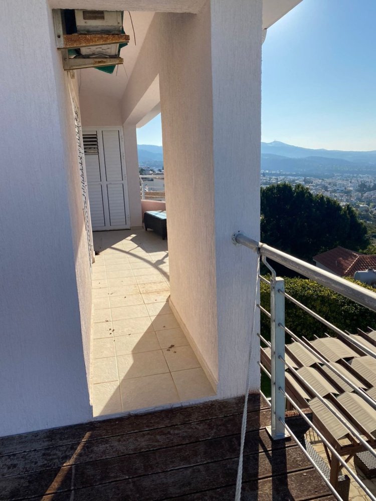 Дом с 5 спальнями в Пейя, Кипр № 9807