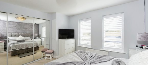 4 bedrooms House in Rotherham, United Kingdom No. 2703 13