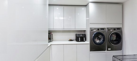 4 bedrooms House in Rotherham, United Kingdom No. 2703 10