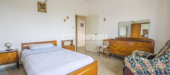 4 rooms Apartment in Potenza Picena, Italy No. 8598 20
