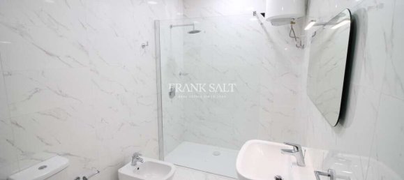 3 bedrooms Apartment in Saint Julian's, Malta No. 6746 5