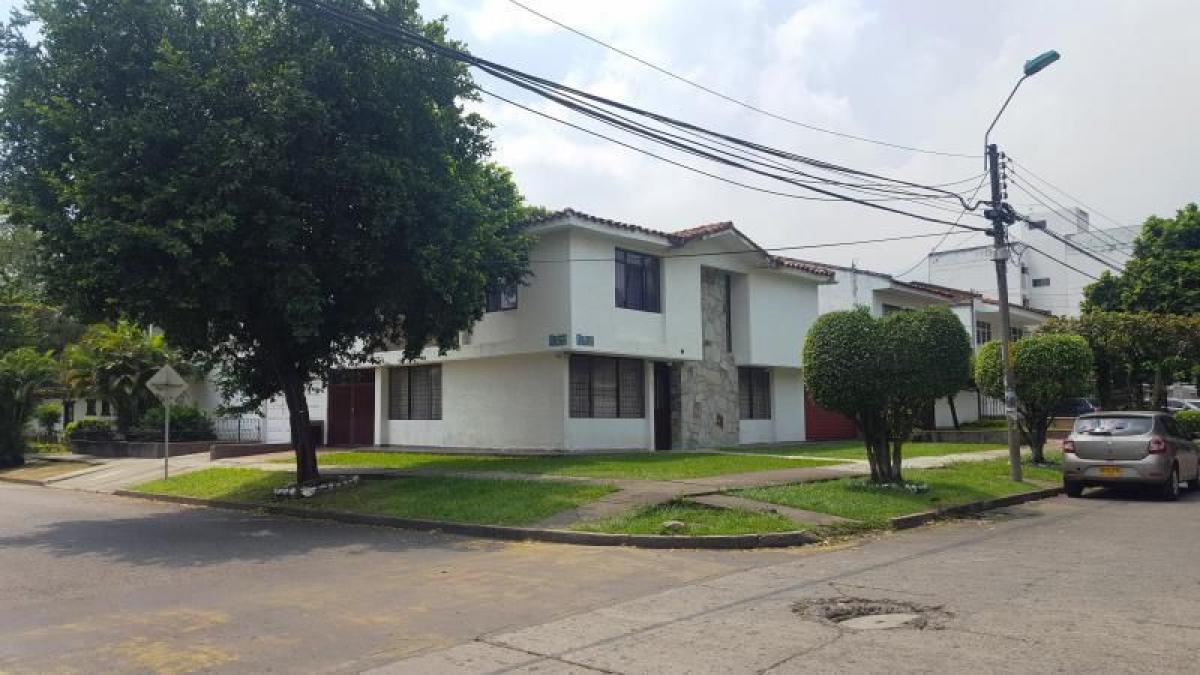 5 bedrooms House in Valle del Cauca, Colombia No. 3491
