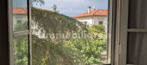 3 bedrooms Villa in Pisa, Italy No. 303848 8