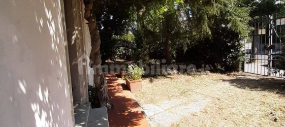 3 bedrooms Villa in Pisa, Italy No. 303848 11