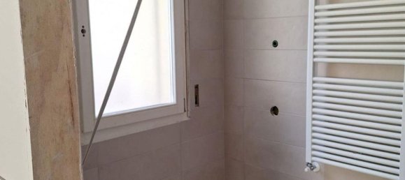 4 bedrooms Apartment in Imola, Italy No. 371481 13