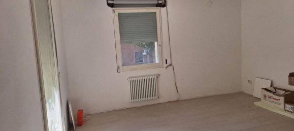 4 bedrooms Apartment in Imola, Italy No. 371481 8