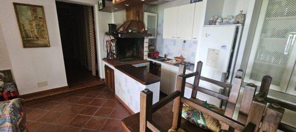 3 chambres Appartement à Rieti, Italy No. 350509 3